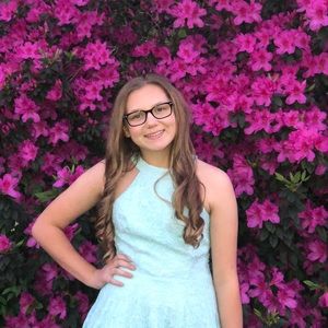 Meet your Posher, Sydnee